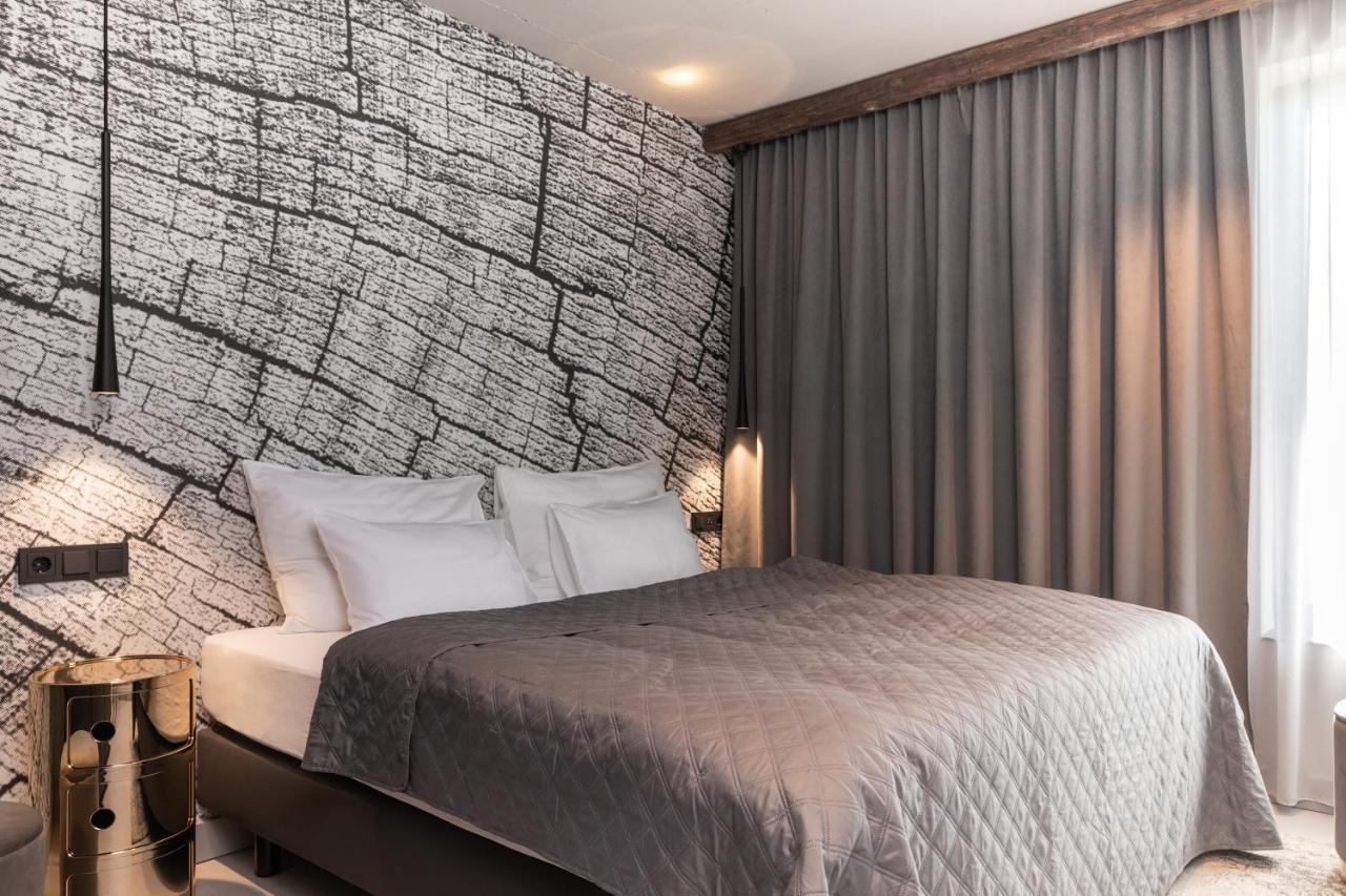 Going Triple A East Aparthotel