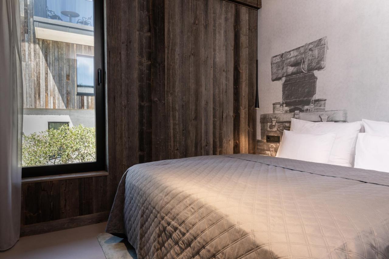 Going Triple A East Aparthotel